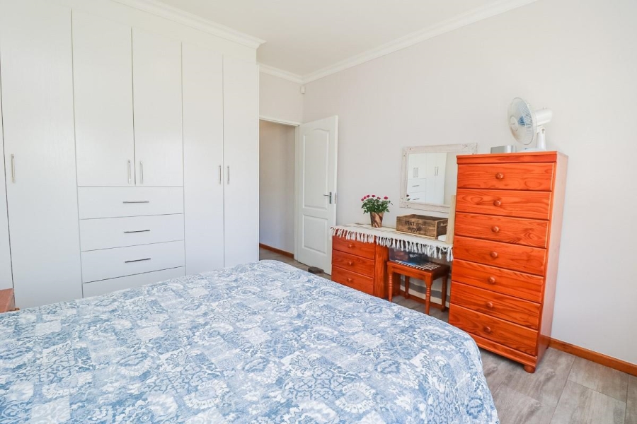 To Let 4 Bedroom Property for Rent in Admirals Park Western Cape